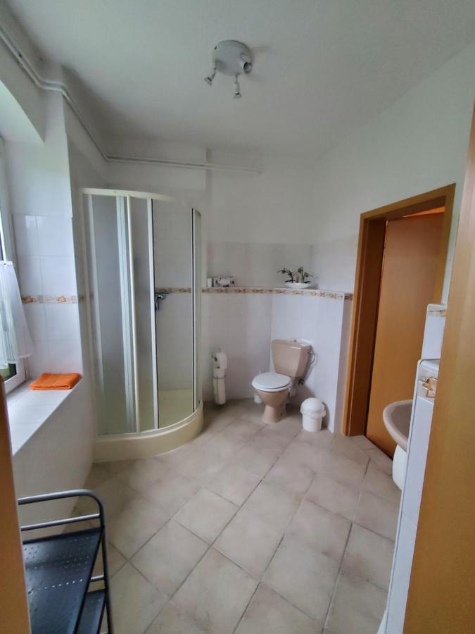 Ferienwohnung Am Rosengarten Loebau Luaran gambar